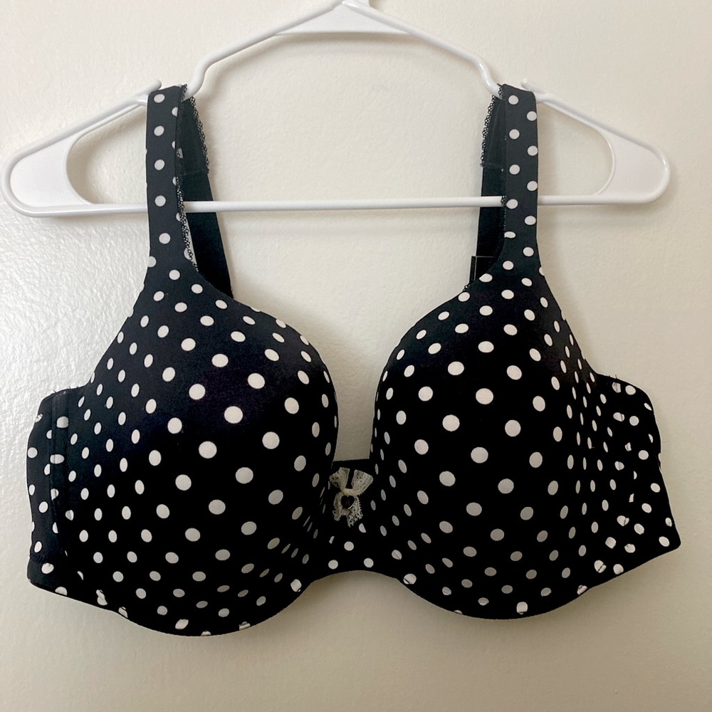 NWT Victoria’s Secret Body by Victoria Perfect Coverage Polka Dot Black Bra 40DD